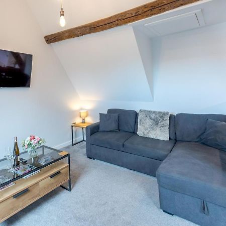 Pass The Keys 5C Charming Town Centre Apartment With Roof Top Views Shrewsbury Exterior foto